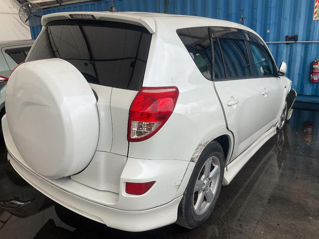 Photo '5' of Toyota Rav4 Photo '5' of Toyota Rav4