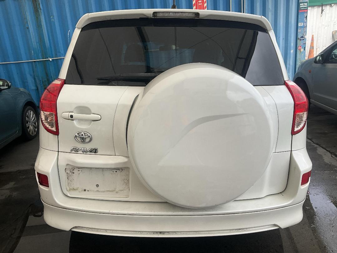 Photo '4' of Toyota Rav4 Photo '4' of Toyota Rav4