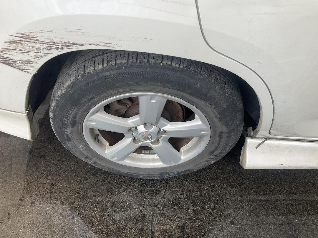 Photo '28' of Toyota Rav4 Photo '28' of Toyota Rav4