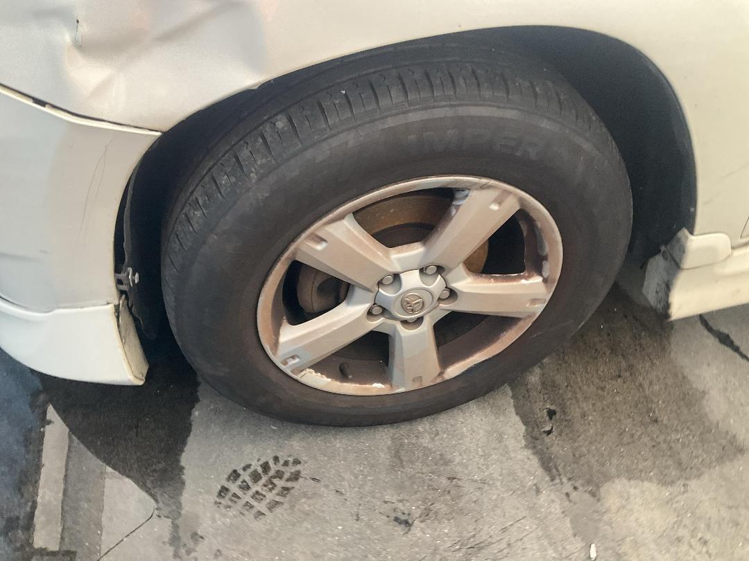 Photo '30' of Toyota Rav4 Photo '30' of Toyota Rav4