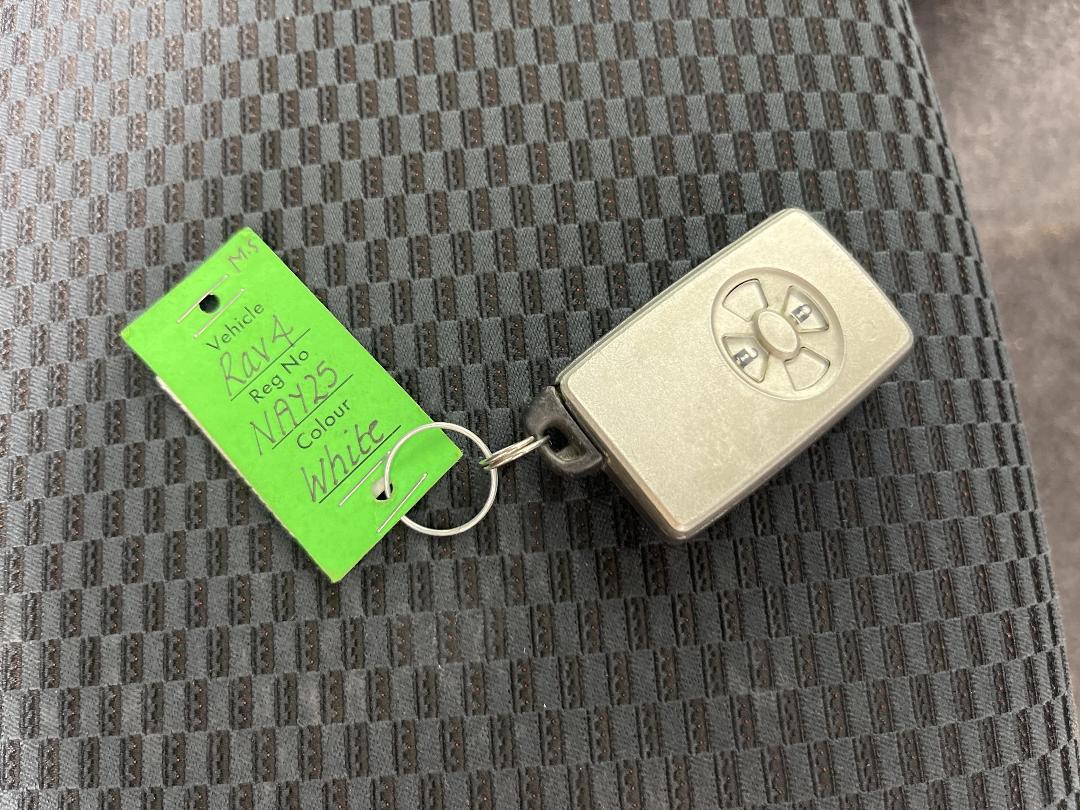 Photo '22' of Toyota Rav4 Photo '22' of Toyota Rav4