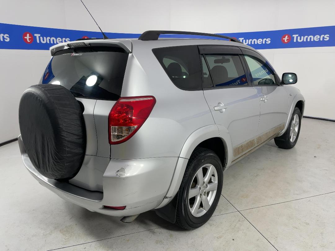 Photo '7' of Toyota Rav4 Photo '7' of Toyota Rav4