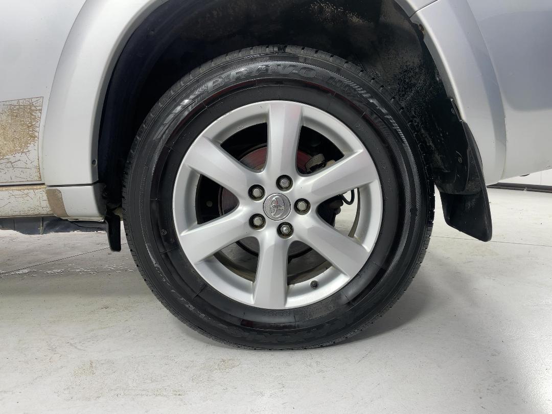 Photo '11' of Toyota Rav4 Photo '11' of Toyota Rav4