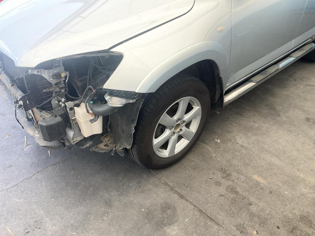 Photo '7' of Toyota Rav4 LTD