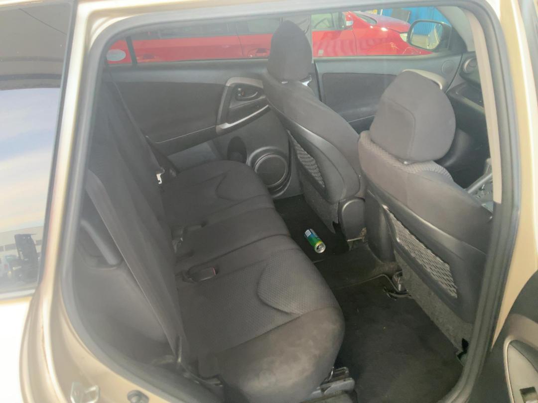 Photo '18' of Toyota Rav4 LTD Photo '18' of Toyota Rav4 LTD