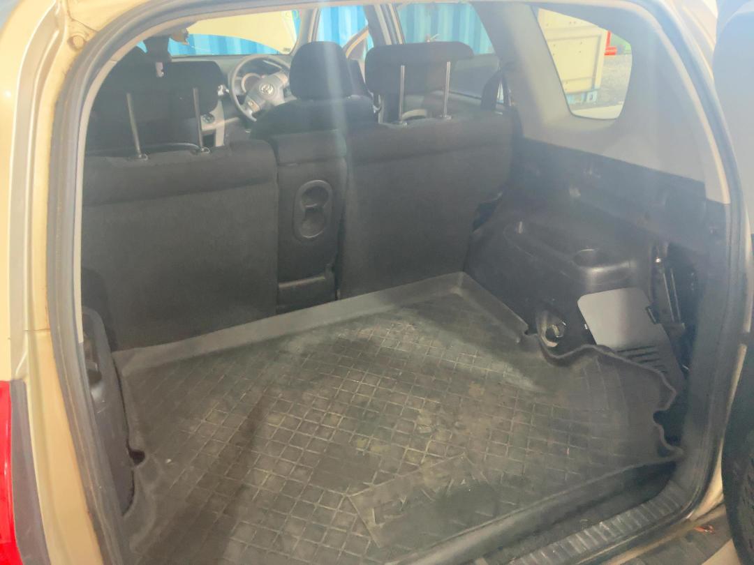 Photo '20' of Toyota Rav4 LTD Photo '20' of Toyota Rav4 LTD