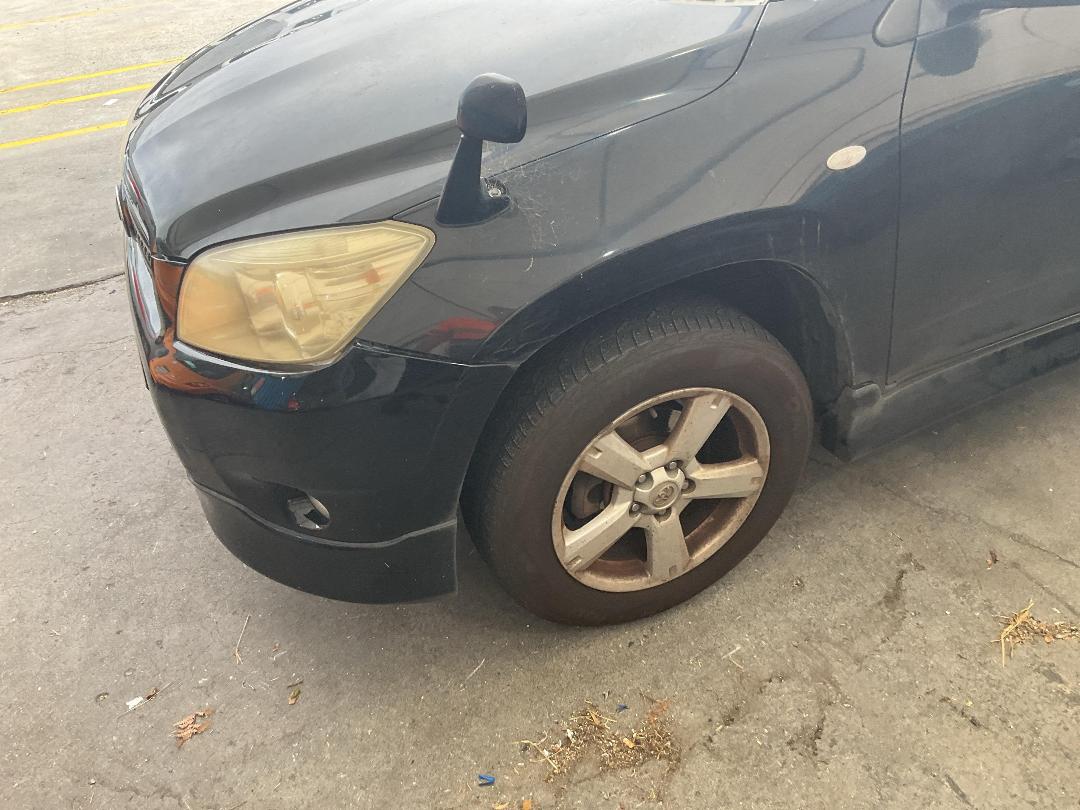 Photo '8' of Toyota Rav4