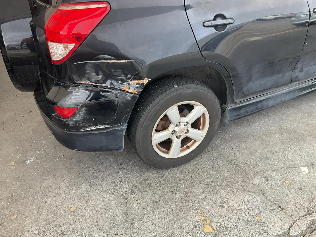 Photo '17' of Toyota Rav4