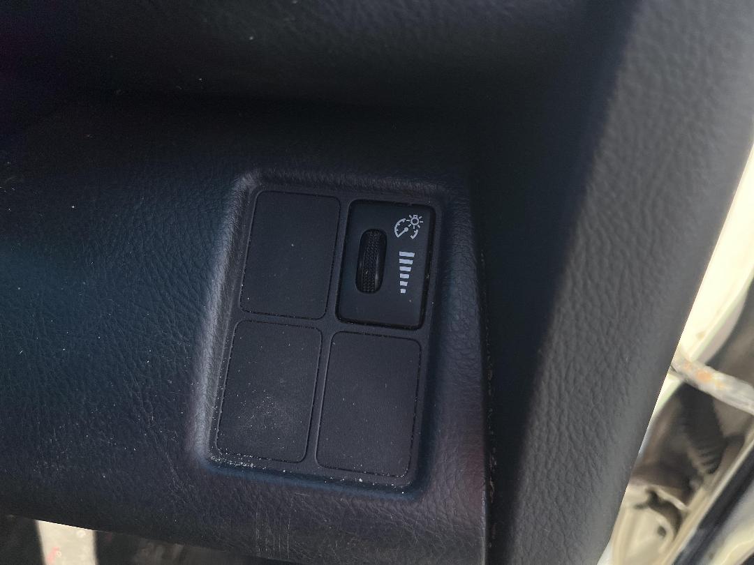 Photo '24' of Toyota Rav4