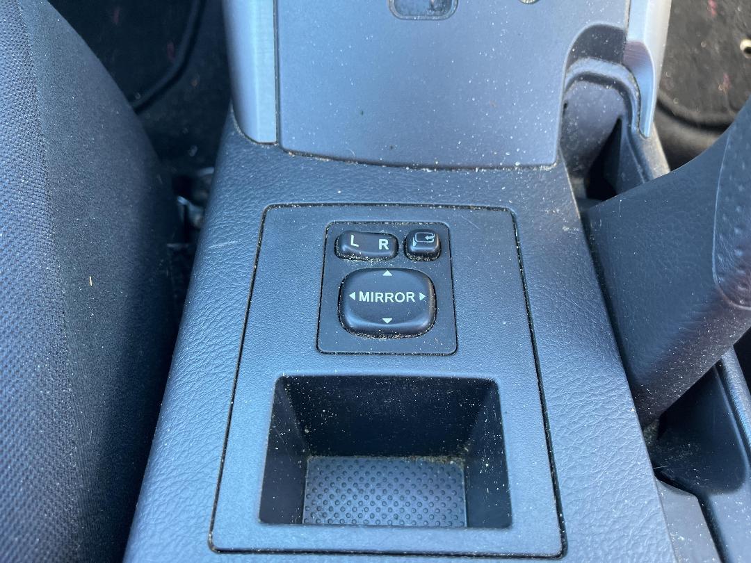 Photo '27' of Toyota Rav4