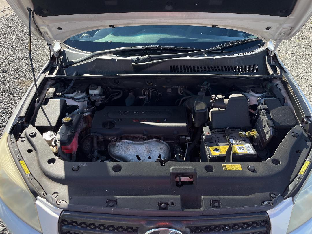 Photo '11' of Toyota Rav4