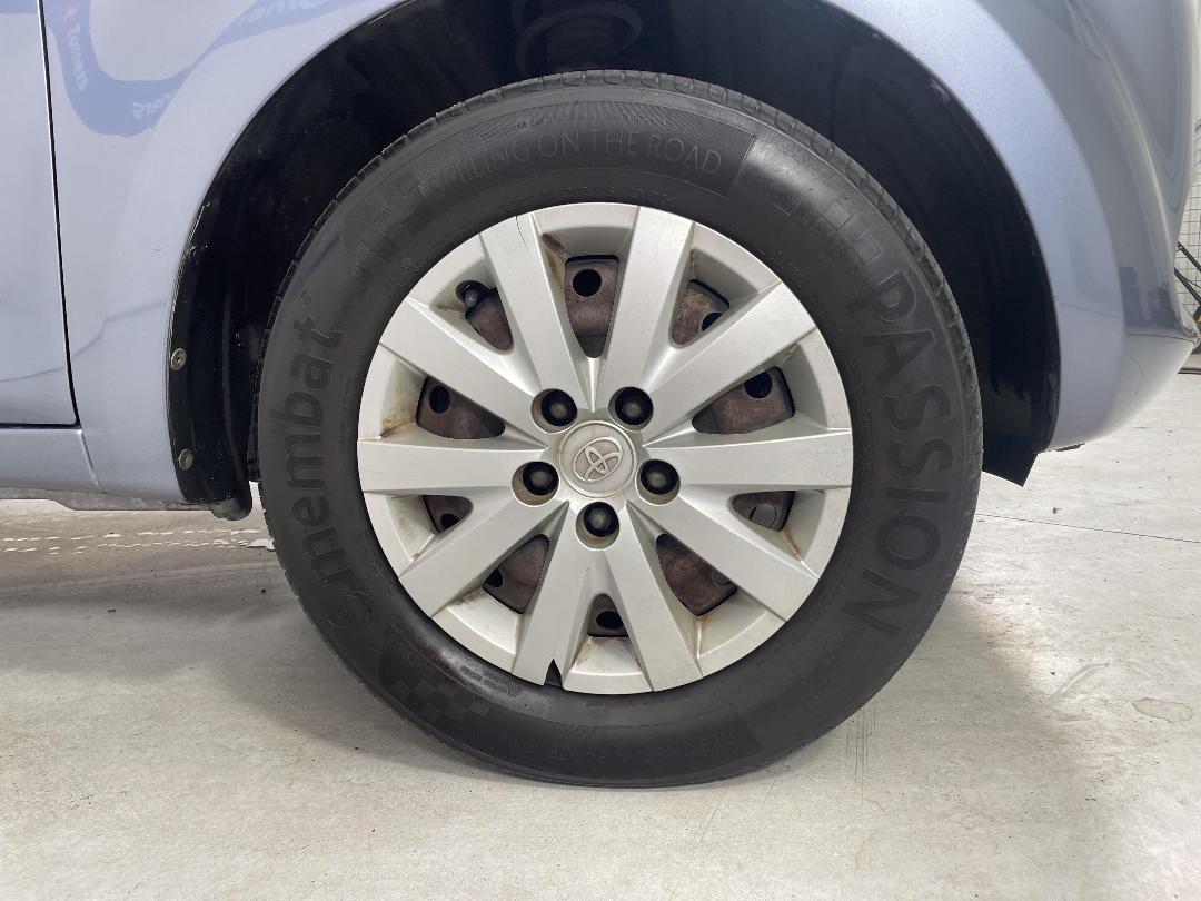 Photo '9' of Toyota Rush Photo '9' of Toyota Rush