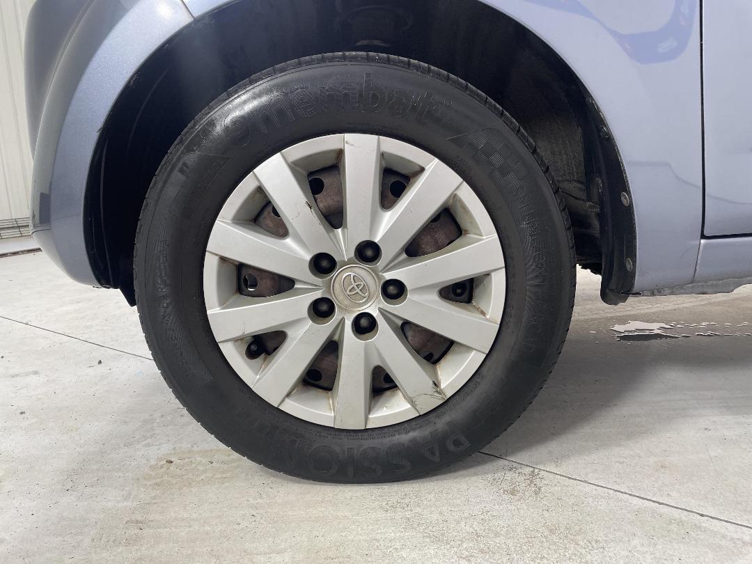 Photo '10' of Toyota Rush Photo '10' of Toyota Rush