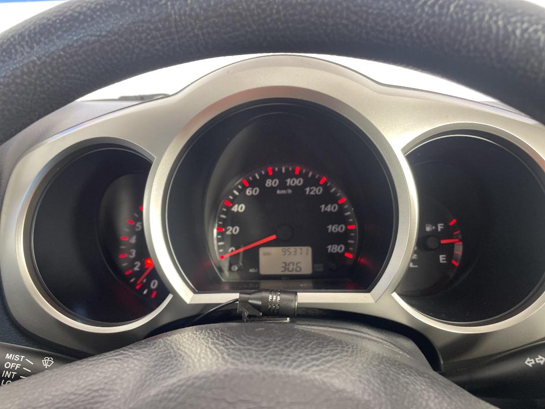 Photo '21' of Toyota Rush Photo '21' of Toyota Rush