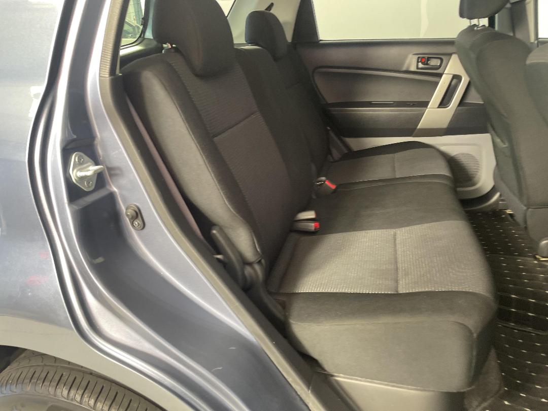 Photo '20' of Toyota Rush Photo '20' of Toyota Rush