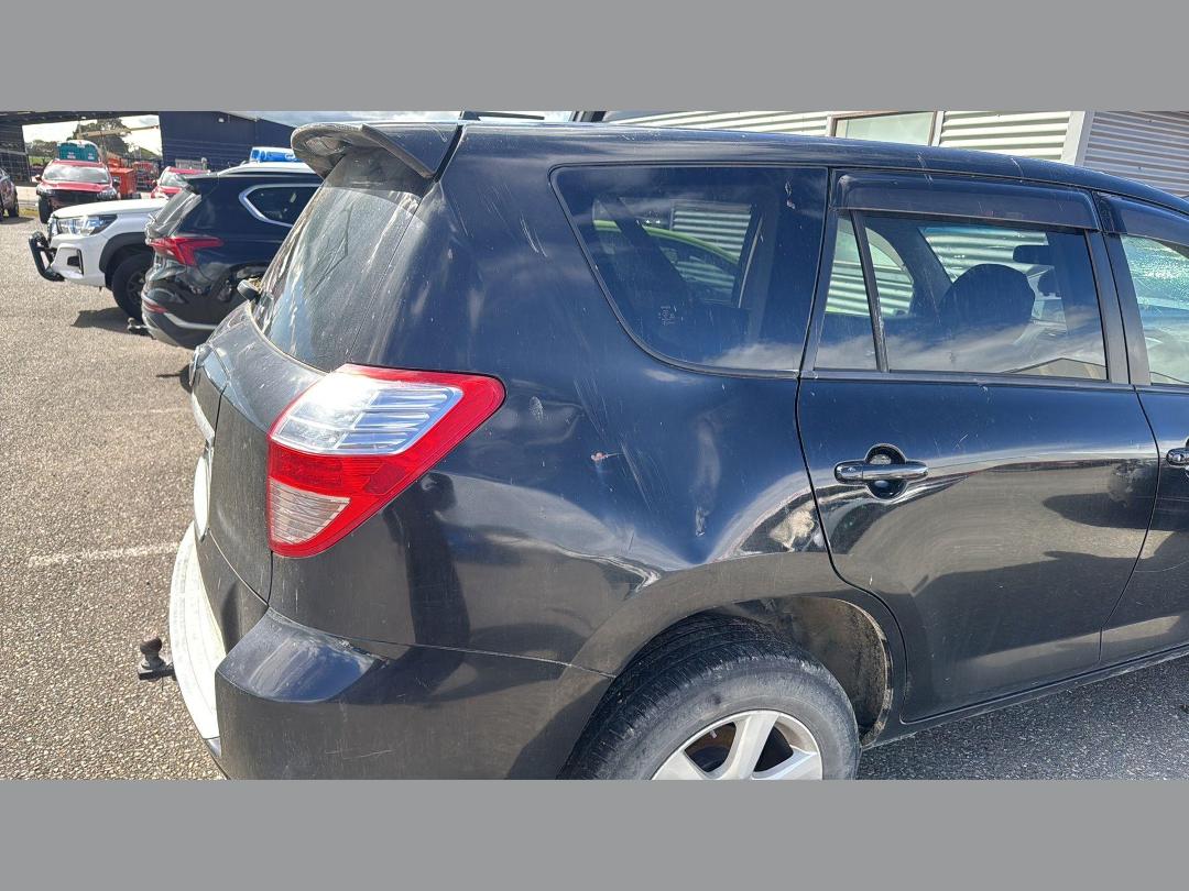 Photo '12' of Toyota Vanguard Photo '12' of Toyota Vanguard