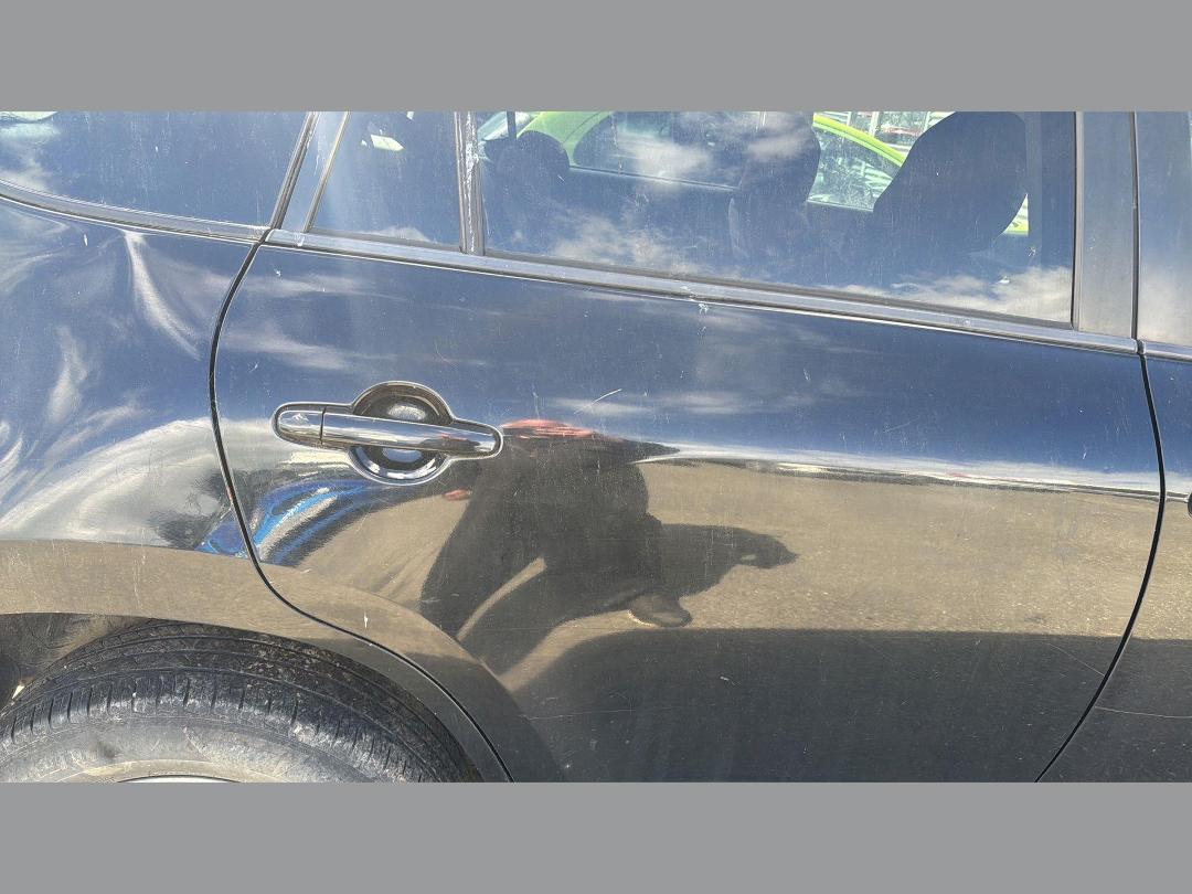 Photo '13' of Toyota Vanguard Photo '13' of Toyota Vanguard