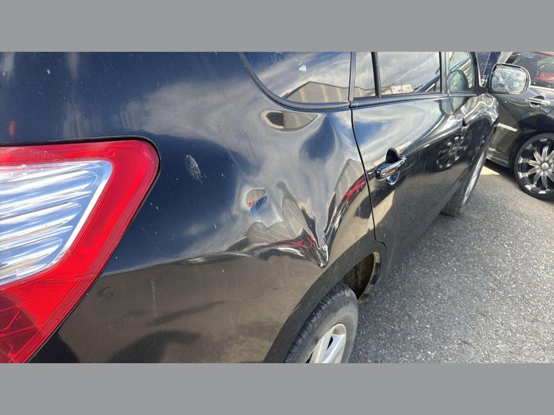 Photo '18' of Toyota Vanguard Photo '18' of Toyota Vanguard