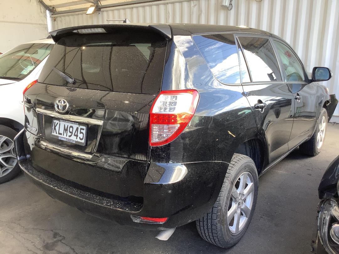 Photo '4' of Toyota Vanguard Photo '4' of Toyota Vanguard