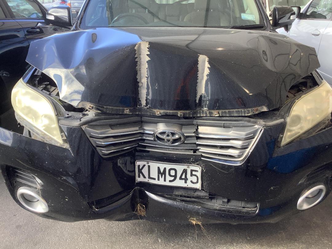 Photo '2' of Toyota Vanguard Photo '2' of Toyota Vanguard