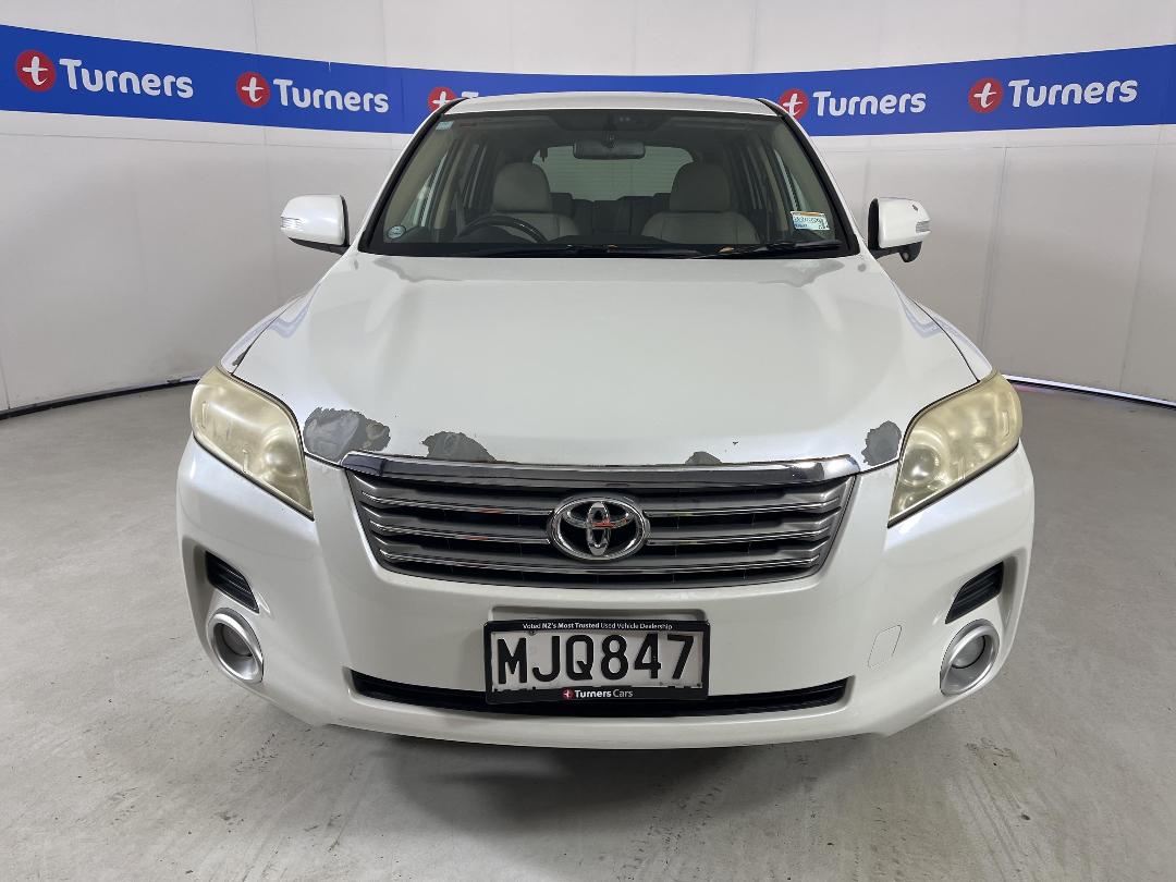 Photo '2' of Toyota Vanguard