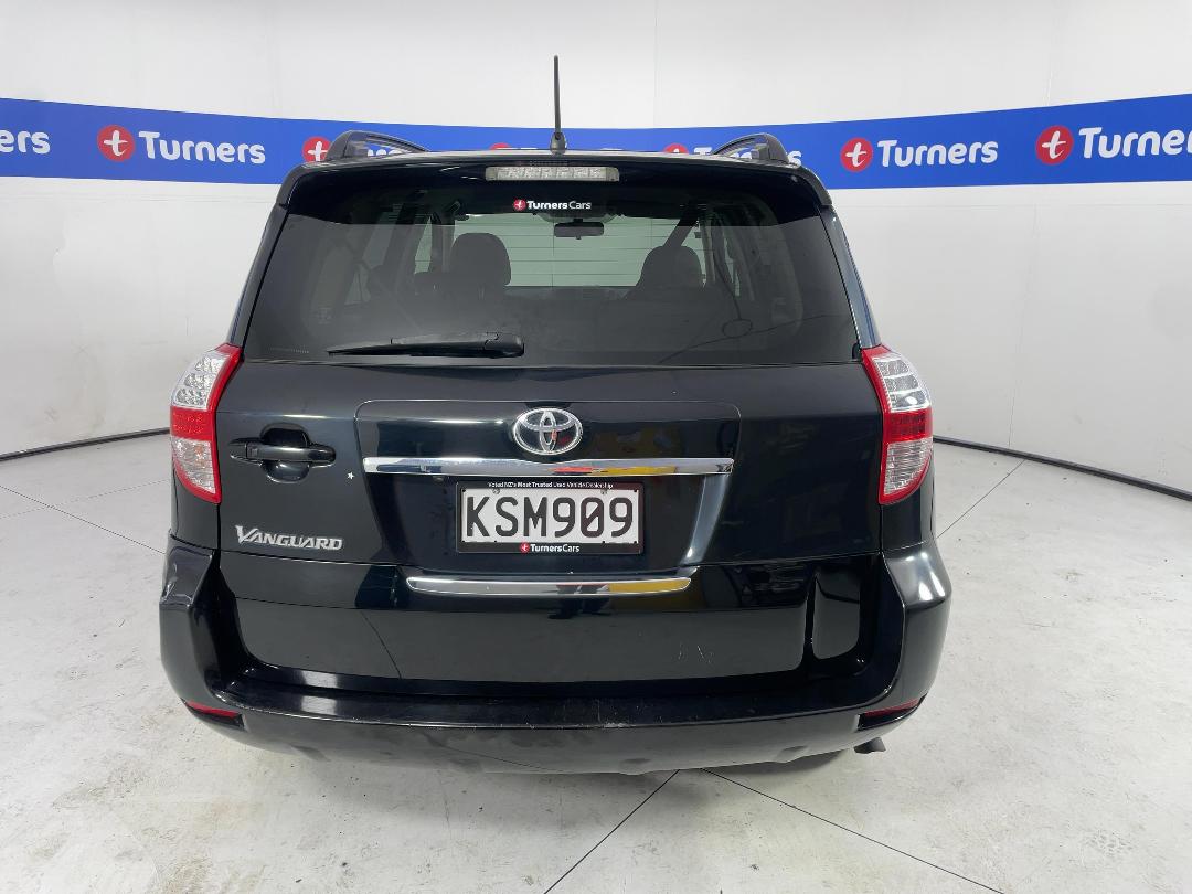 Photo '6' of Toyota Vanguard