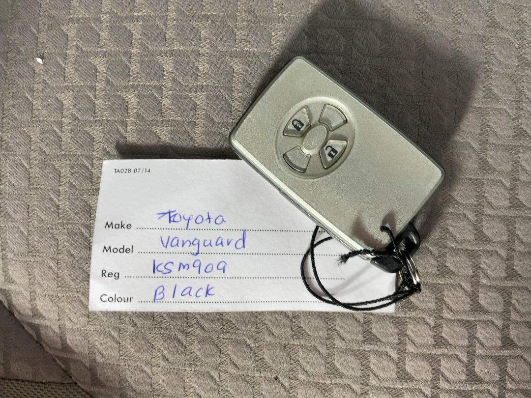 Photo '22' of Toyota Vanguard