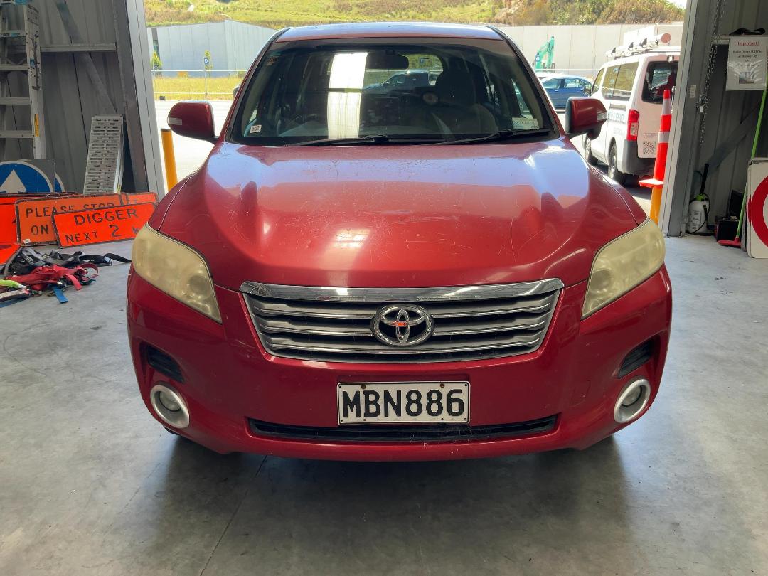 Photo '2' of Toyota Vanguard Photo '2' of Toyota Vanguard