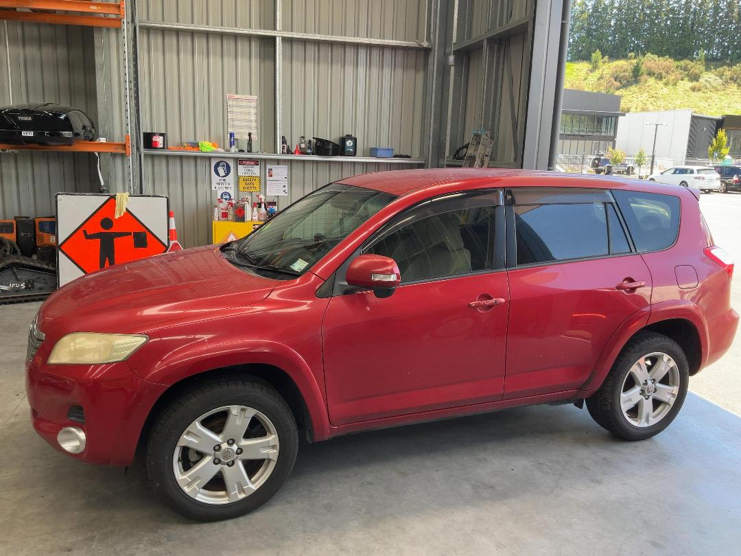 Photo '4' of Toyota Vanguard Photo '4' of Toyota Vanguard