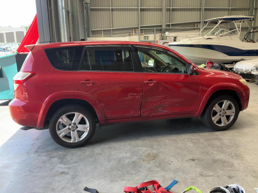 Photo '8' of Toyota Vanguard Photo '8' of Toyota Vanguard