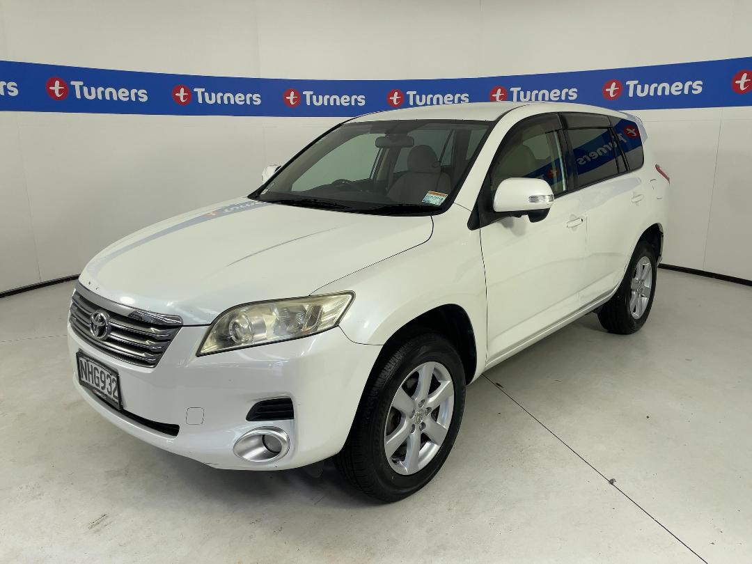 Photo '4' of Toyota Vanguard