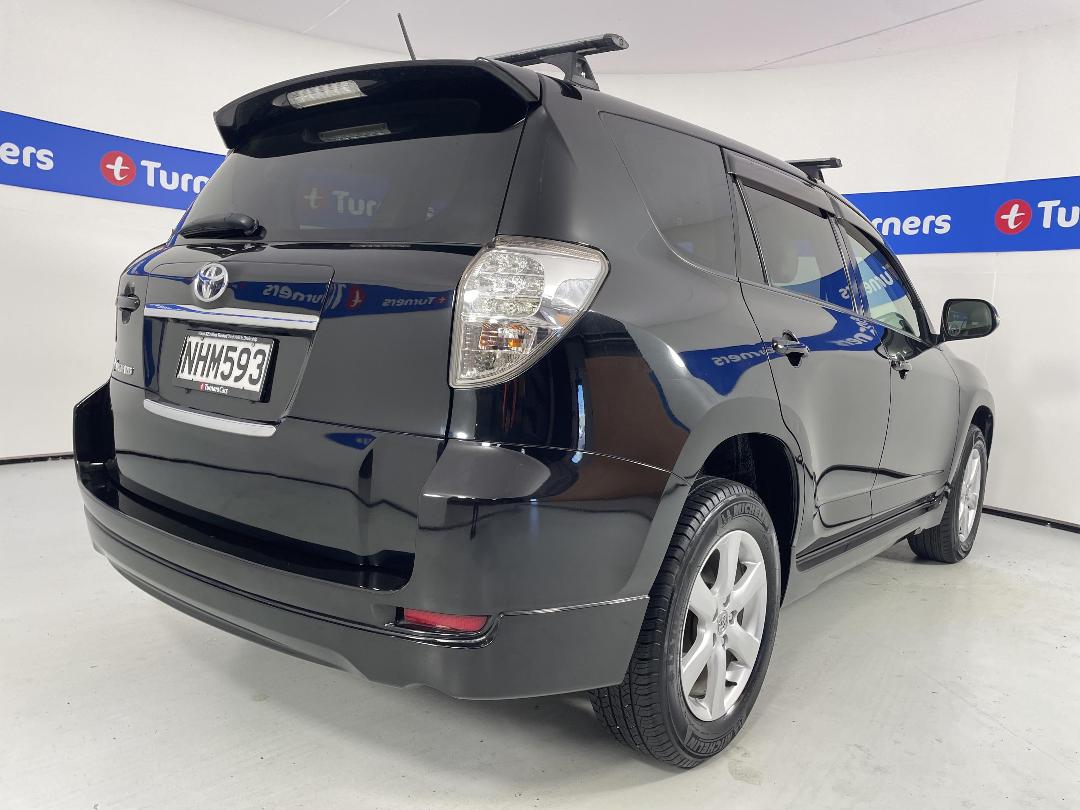 Photo '7' of Toyota Vanguard