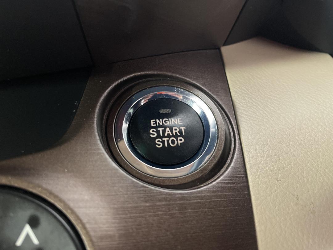 Photo '29' of Toyota Vanguard