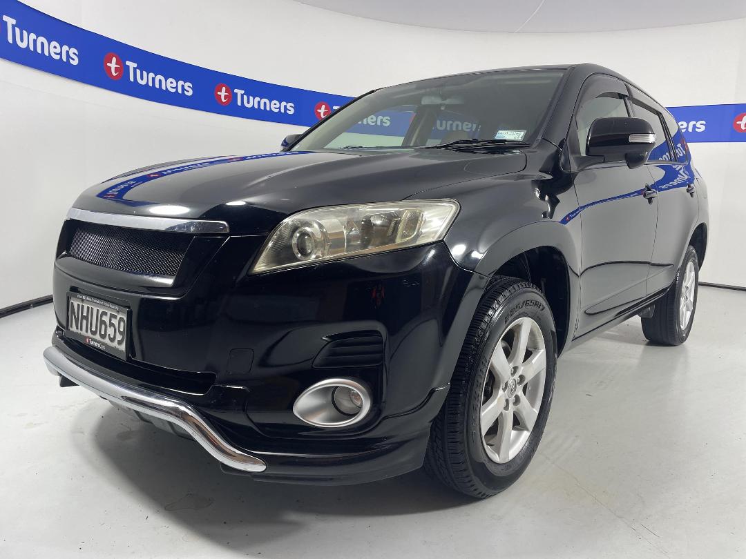 Photo '4' of Toyota Vanguard