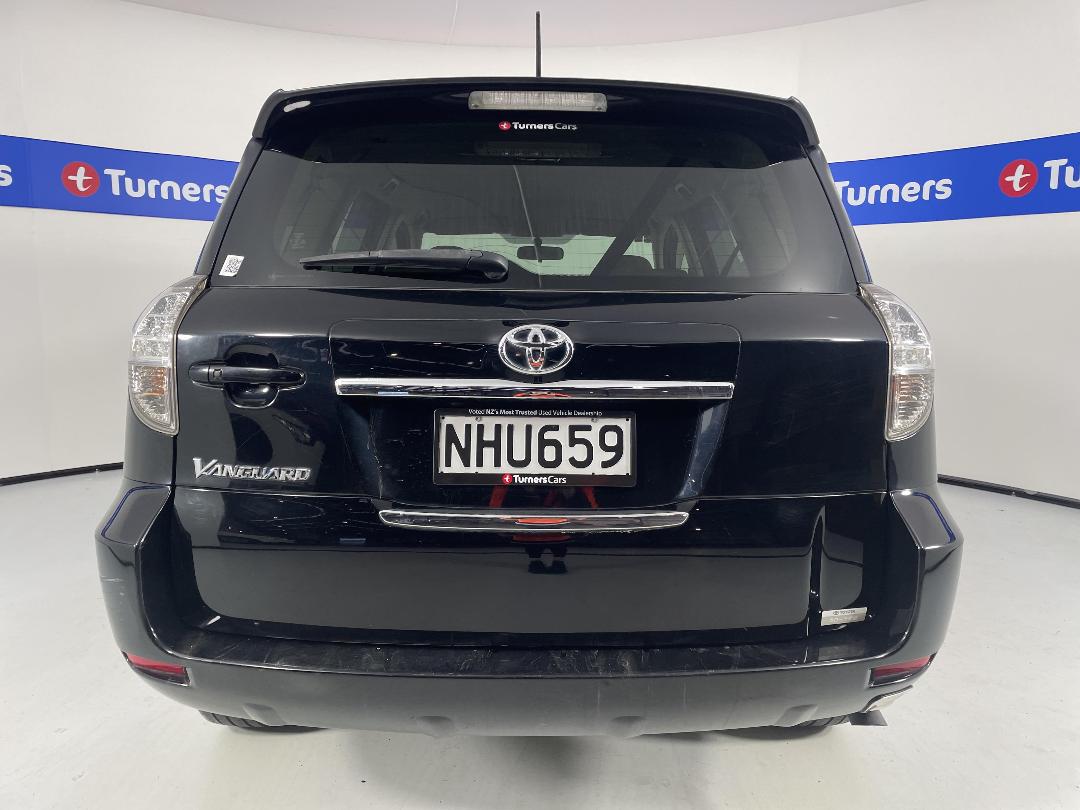 Photo '6' of Toyota Vanguard