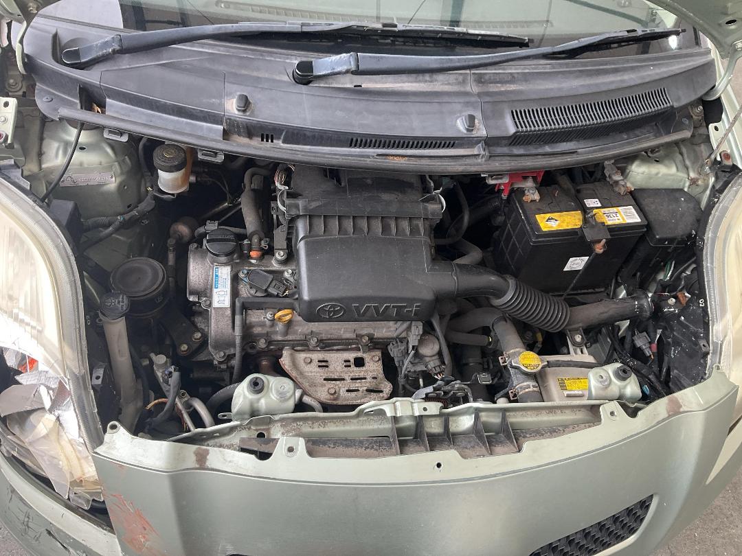 Photo '16' of Toyota Vitz