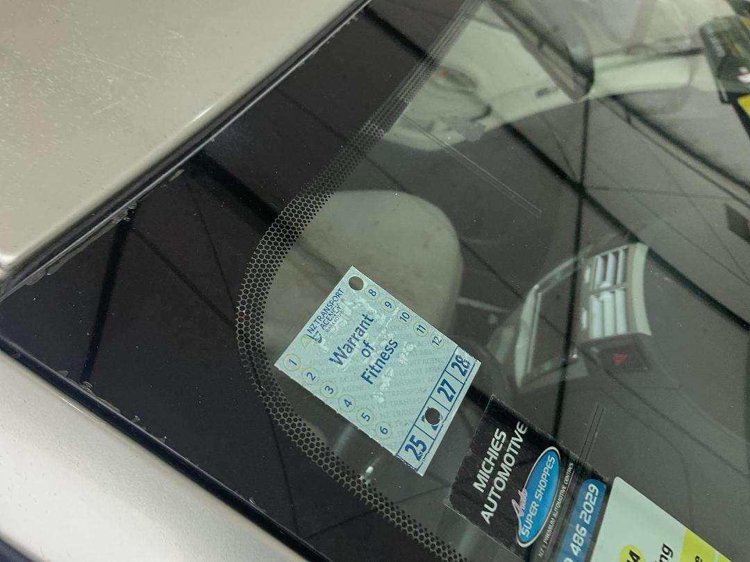 Photo '24' of Toyota Vitz