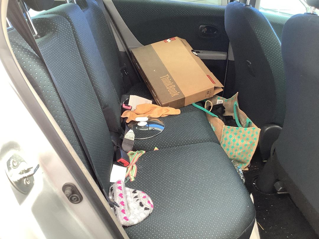 Photo '8' of Toyota Vitz Photo '8' of Toyota Vitz