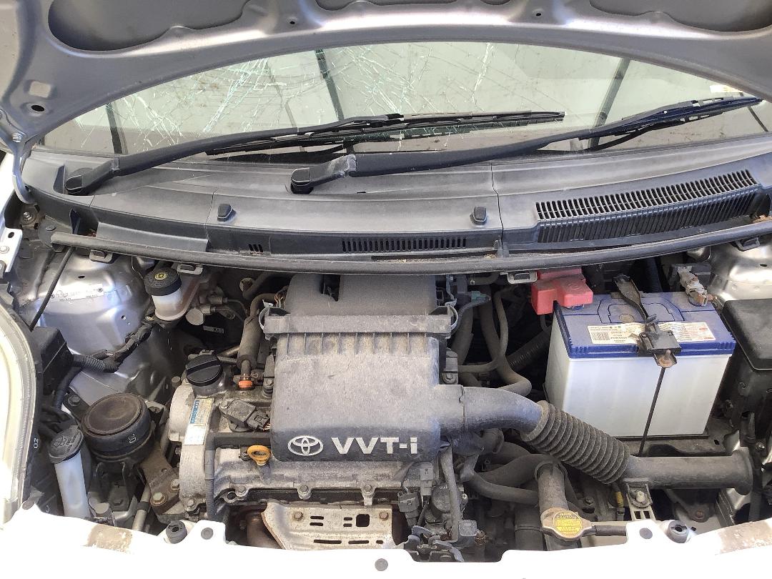 Photo '11' of Toyota Vitz Photo '11' of Toyota Vitz