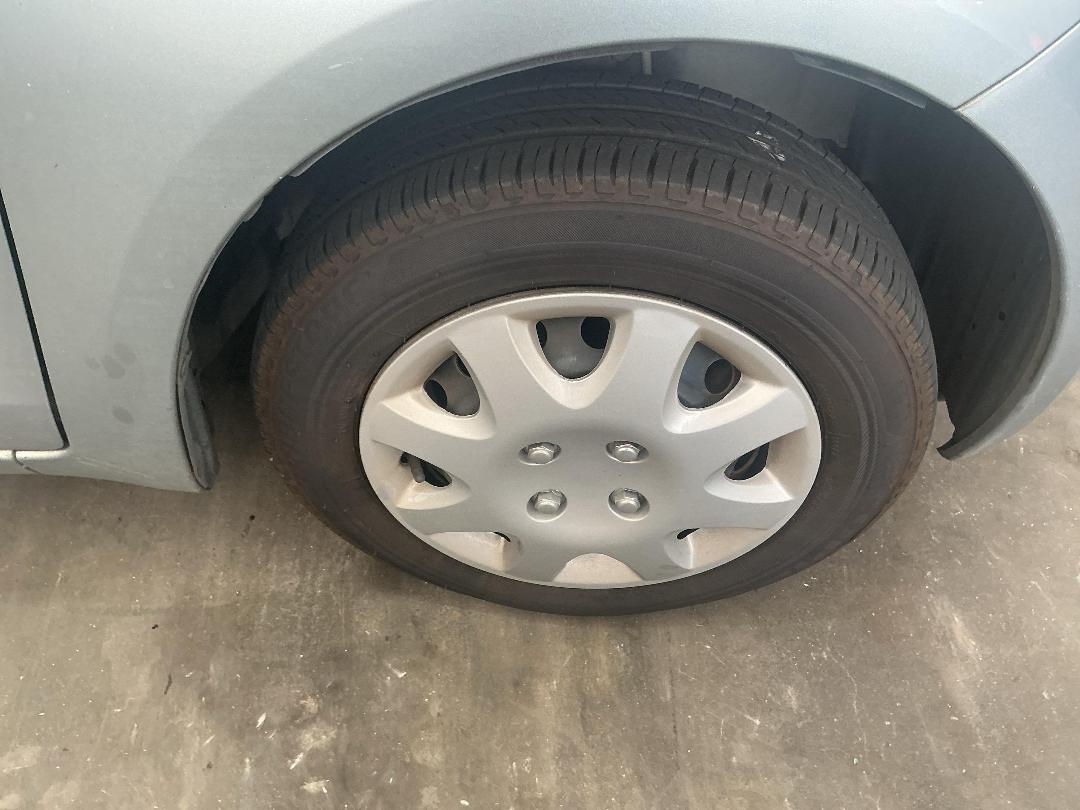 Photo '2' of Toyota Vitz Photo '2' of Toyota Vitz