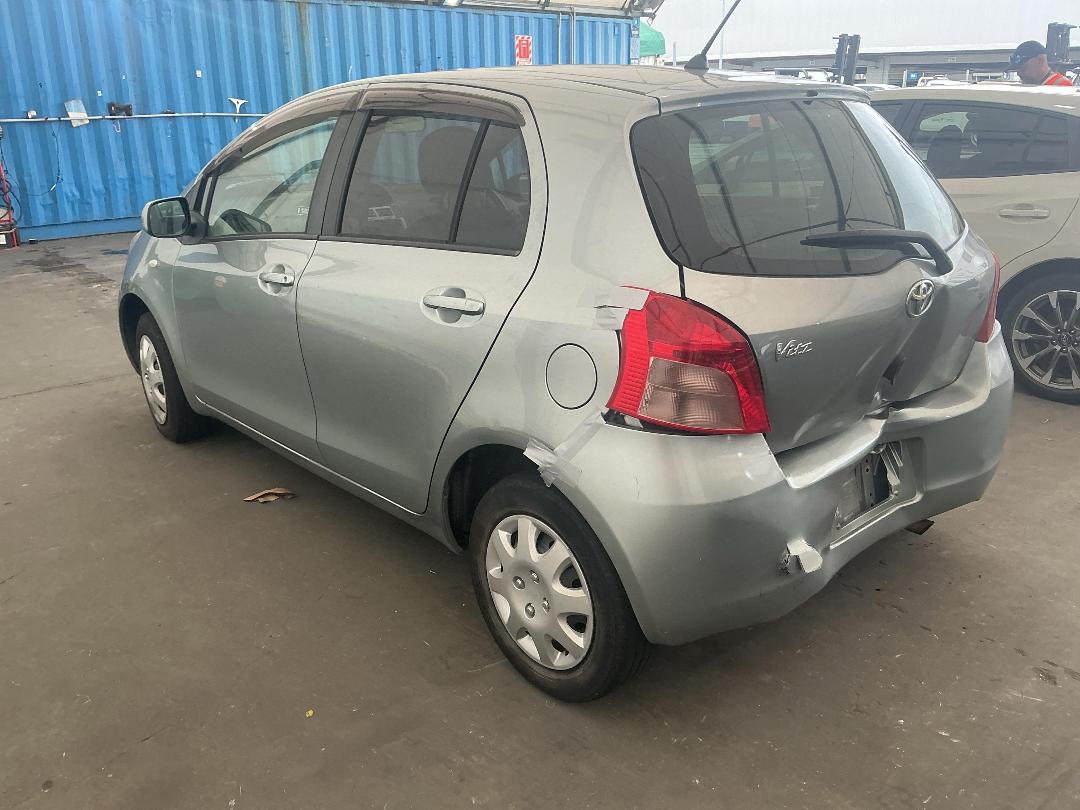 Photo '9' of Toyota Vitz Photo '9' of Toyota Vitz