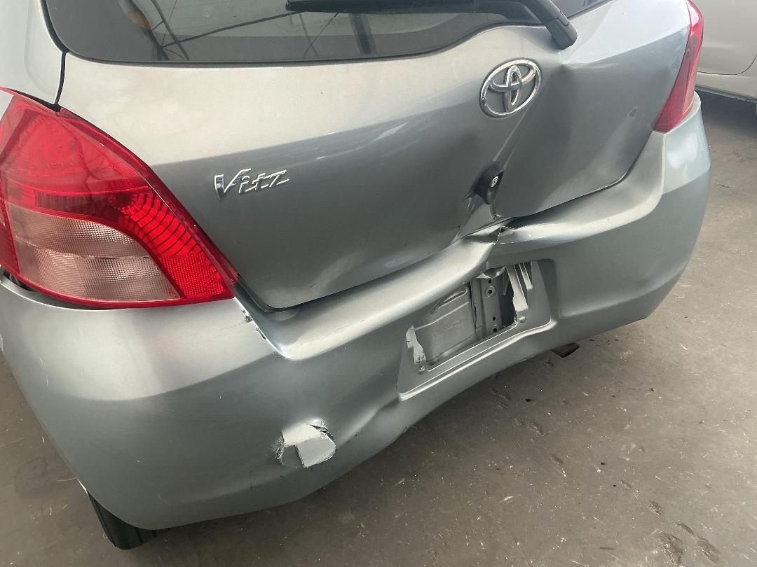 Photo '10' of Toyota Vitz Photo '10' of Toyota Vitz