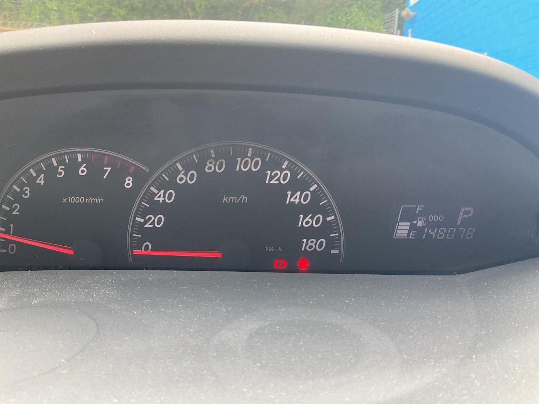 Photo '13' of Toyota Vitz