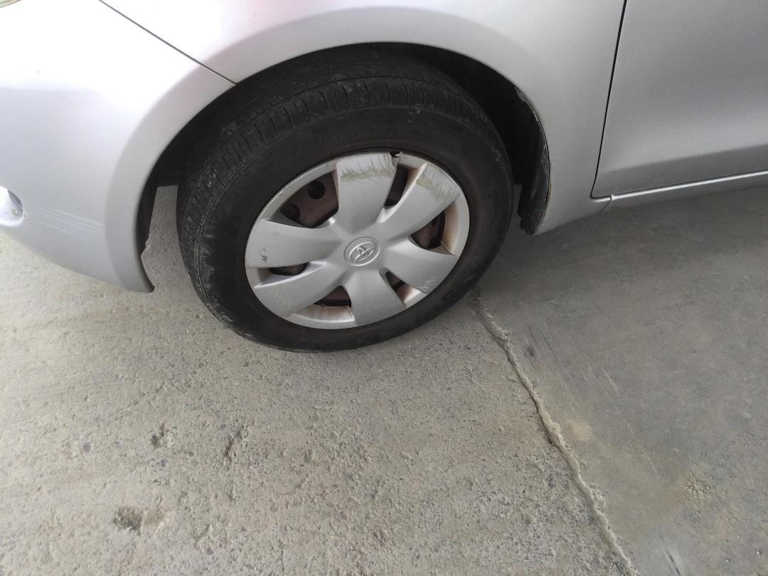 Photo '7' of Toyota Vitz