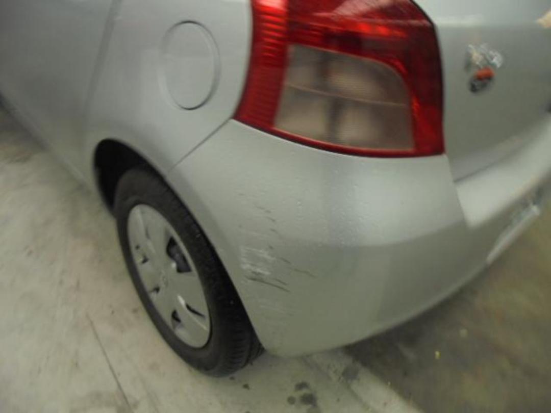 Photo '13' of Toyota Vitz Photo '13' of Toyota Vitz