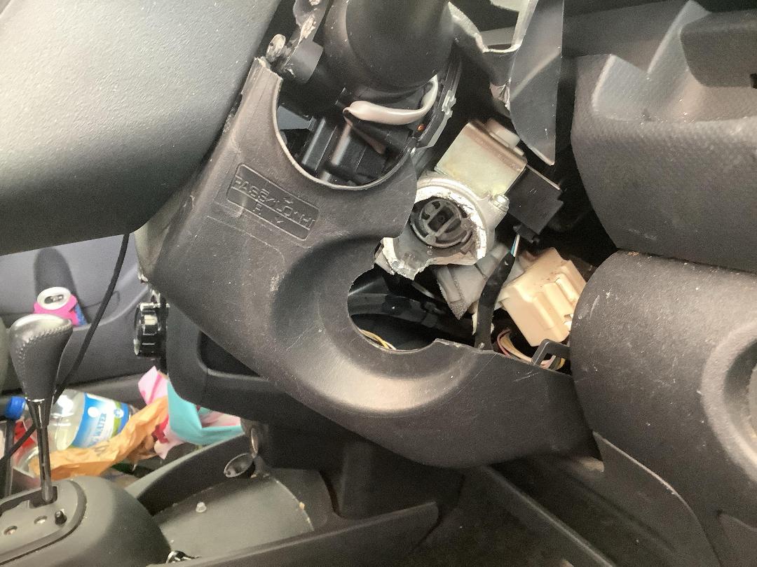 Photo '9' of Toyota Vitz Photo '9' of Toyota Vitz