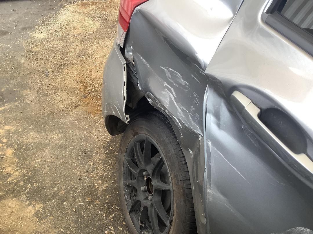 Photo '6' of Toyota Vitz