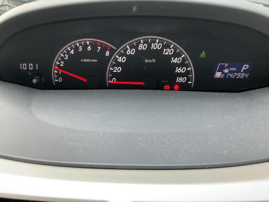 Photo '26' of Toyota Vitz