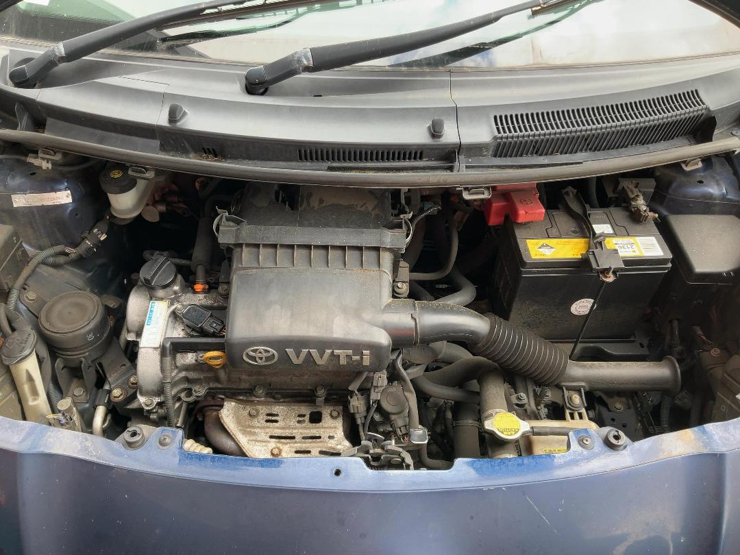 Photo '22' of Toyota Vitz