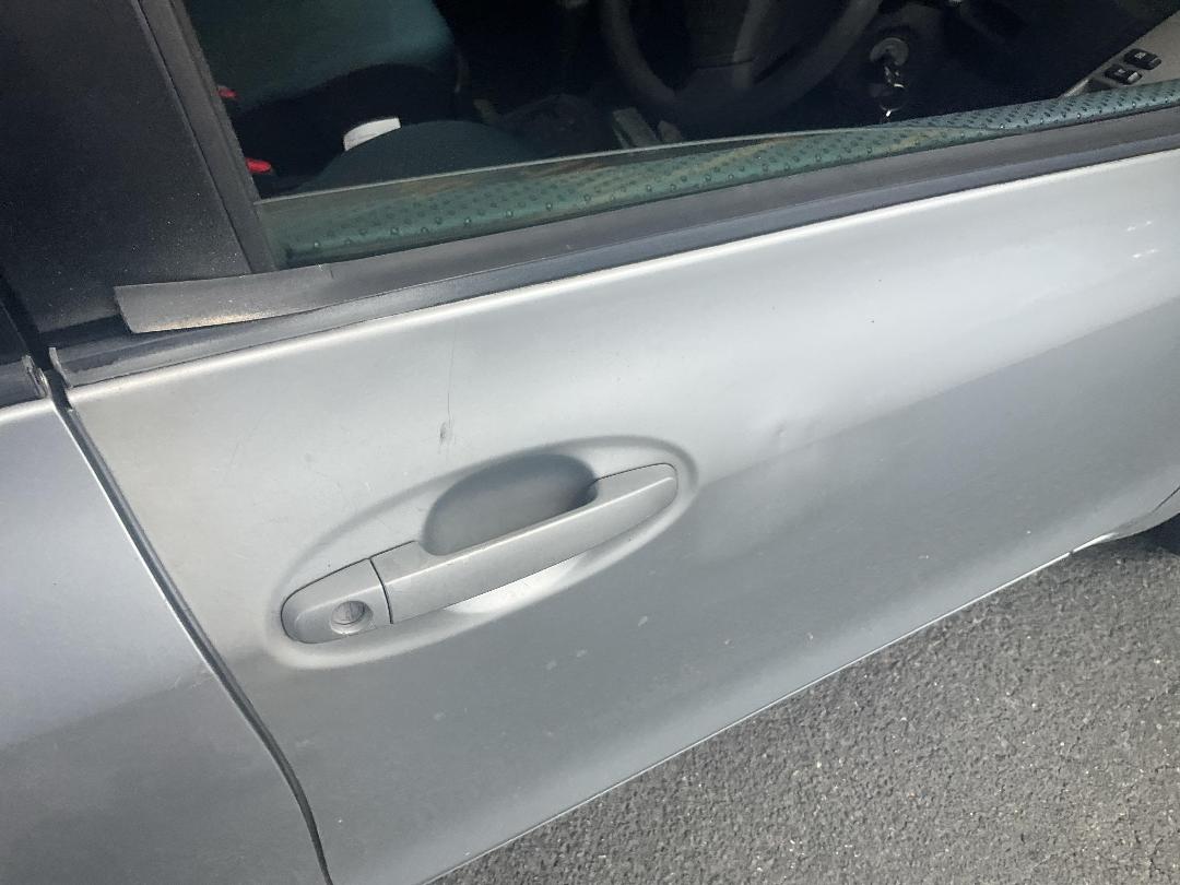 Photo '17' of Toyota Vitz